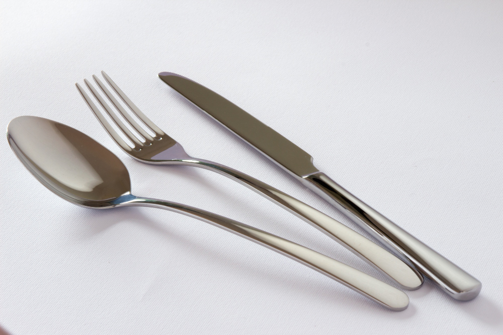 Cutlery and flatware products for home dining